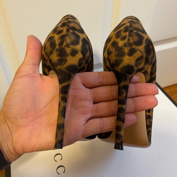 Gianvito Rossi heels 105MM. Size-10.5 perfect for 9. - Picture 3 of 5